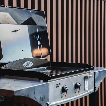 Le Naturiste Loft With Jacuzzi *